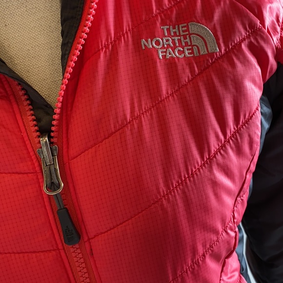 NORTH FACE Coat•Beanie•Gloves - Picture 3 of 14